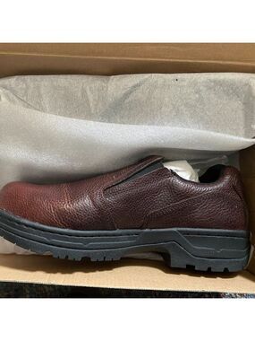 **Hytest** Men's FootRests XT Stealth Nano Toe Slip On Safety Shoes Brown 10 NWT